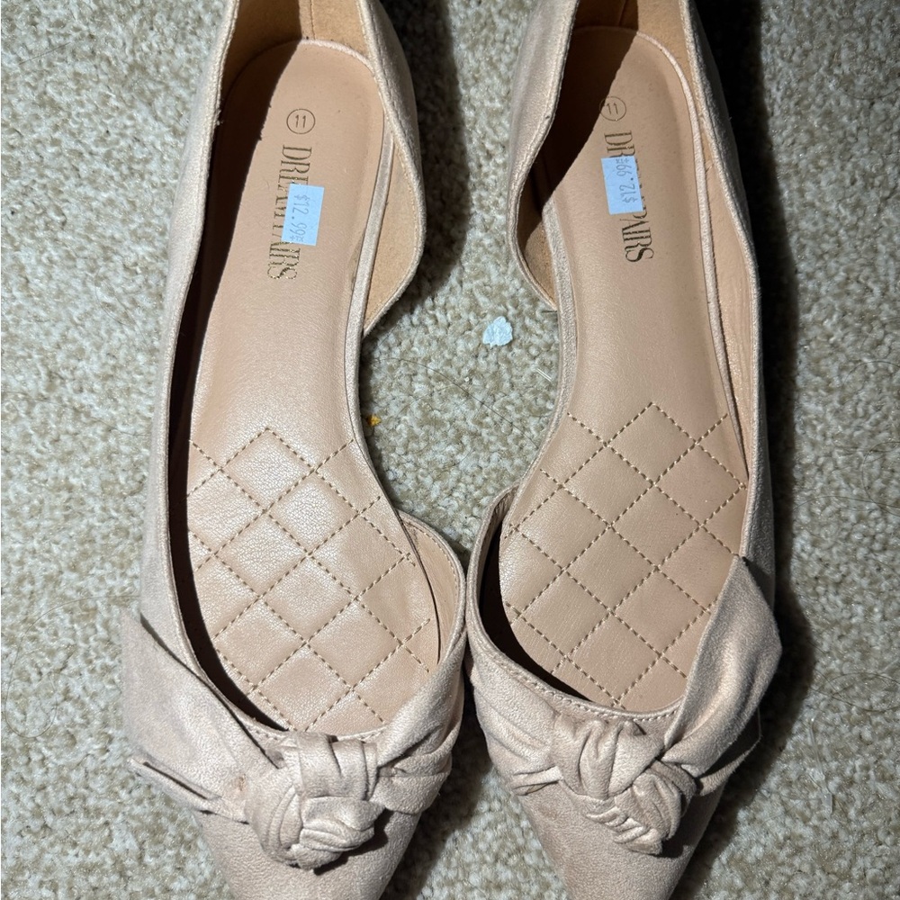 Bandolino Cream Quilted Ballet Flats with Bow